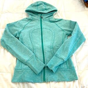 Lululemon 🍋 Size 4